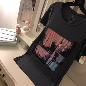 American Eagle t-shirt